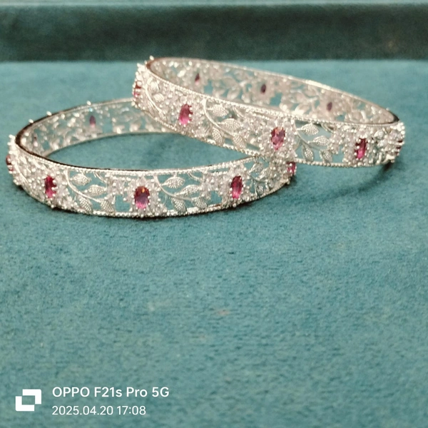AD BANGLES (36) - '2/6