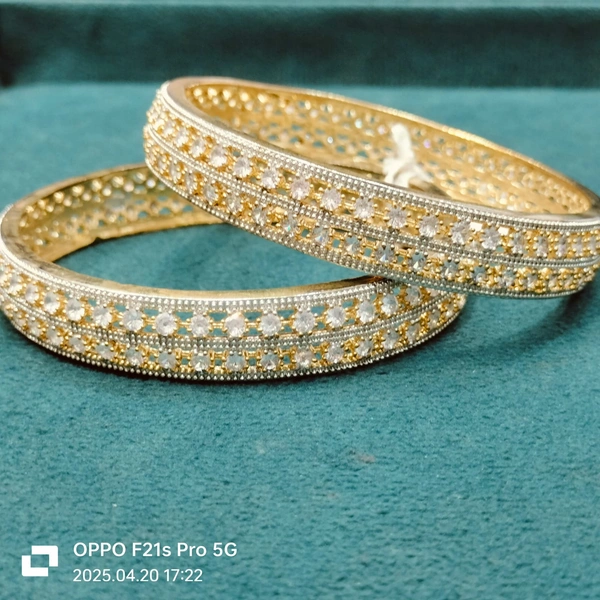 AD BANGLES (40) - '2/4