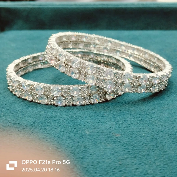 AD BANGLES (51) - '2/4