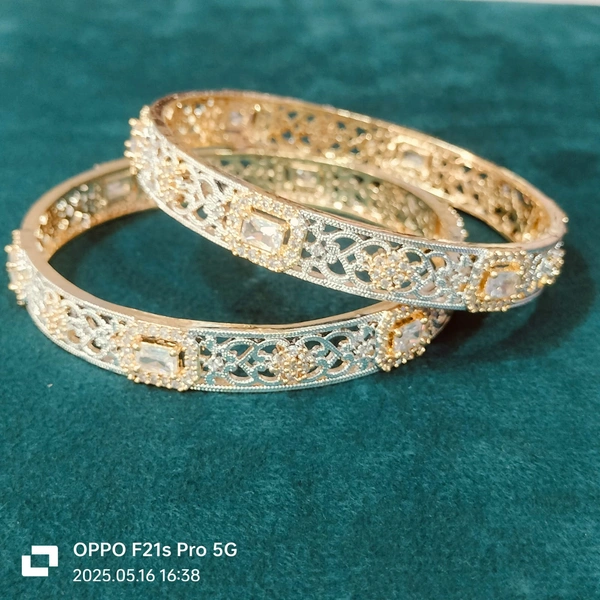 AD BANGLES (57) - '2/4