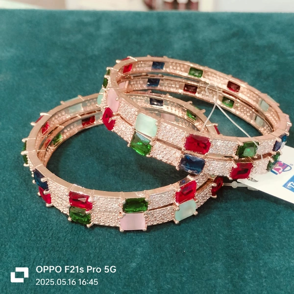 AD BANGLES (59) - '2/10