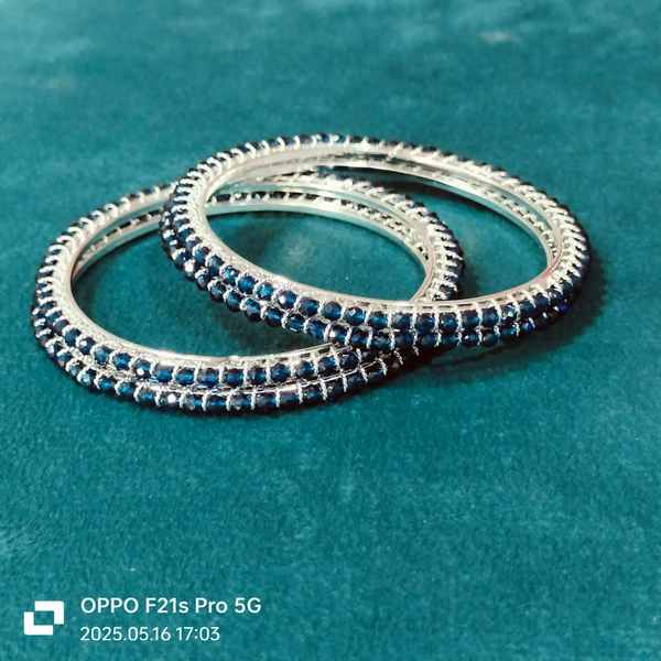 AD BANGLES (62) - '2/6