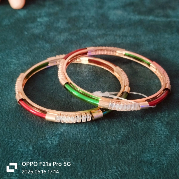 AD BANGLES (65) - '2/8