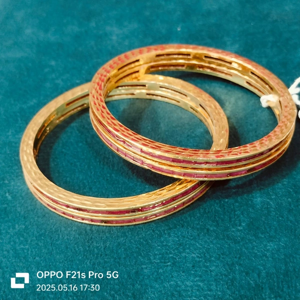 AD BANGLES (66) - '2/4