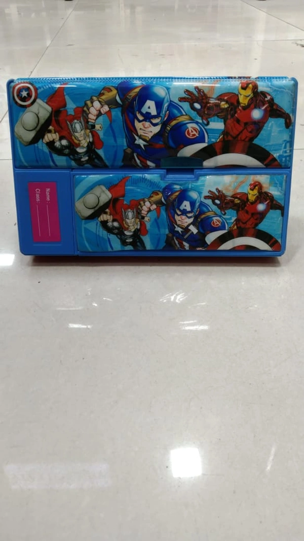AVENGER PENCIL BOX