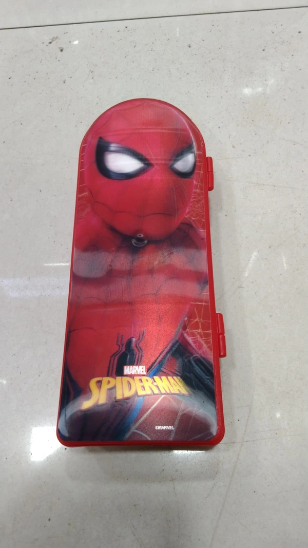 AVENGER PLASTIC PENCIL BOX 1