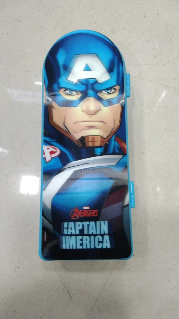 AVENGER PLASTIC PENCIL BOX 3
