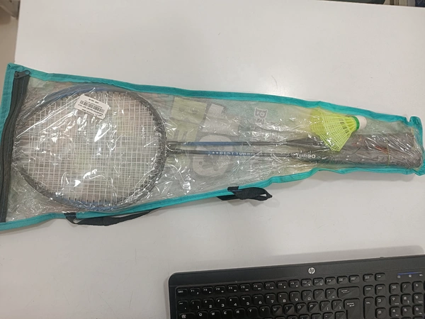 BADMINTON RACKET GIFT PACK