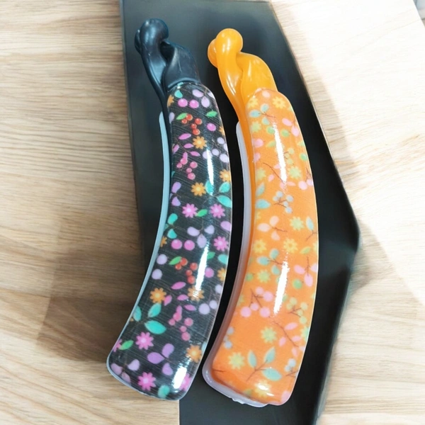 BANANA CLUTCHER 34