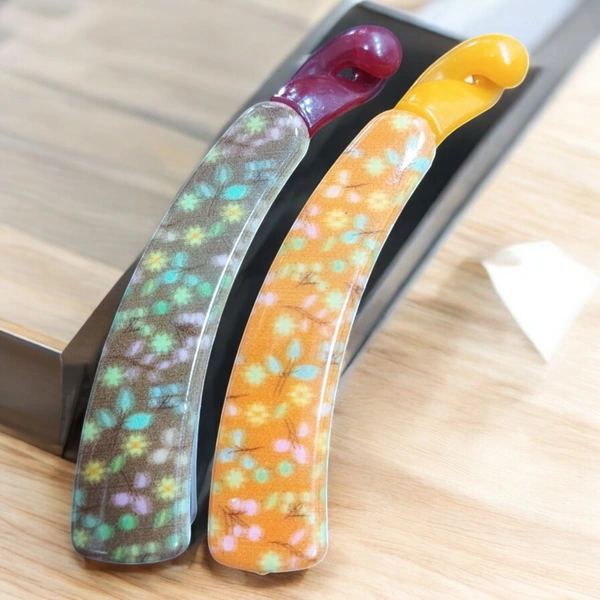 BANANA CLUTCHER 43