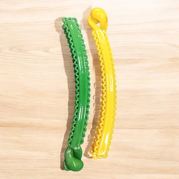 BANANA CLUTCHER 6