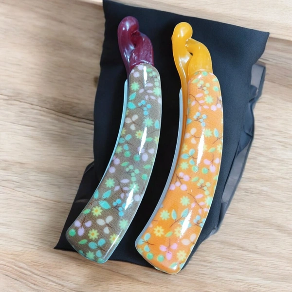 BANANA CLUTCHER 69