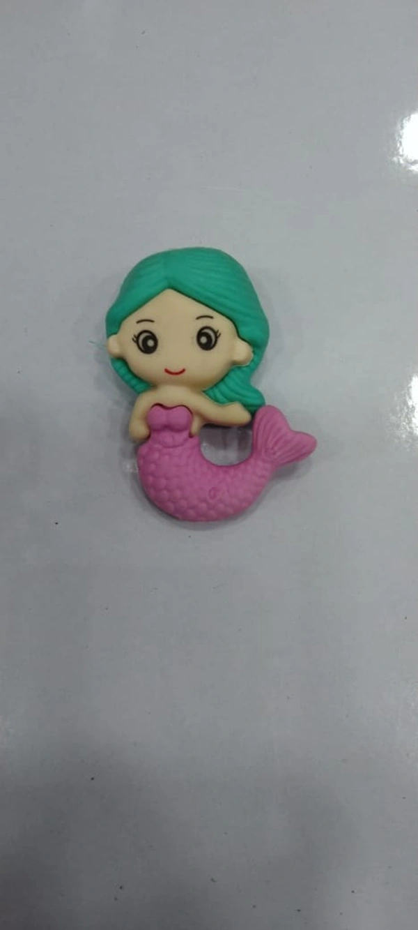 CARTOON ERASER N 17