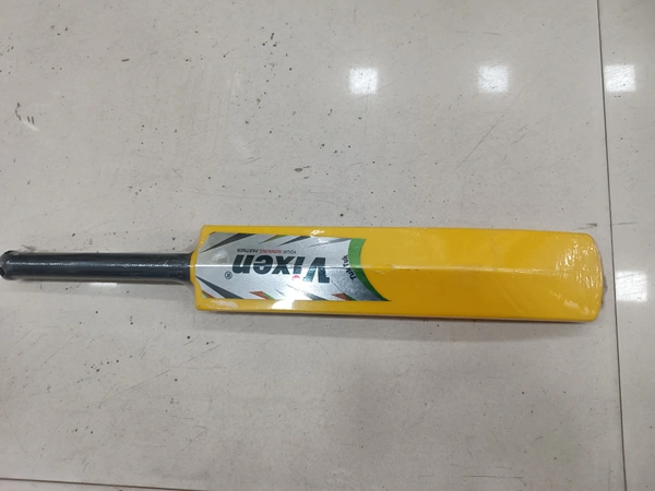 CIRCKET PLASTIC BET VX-333
