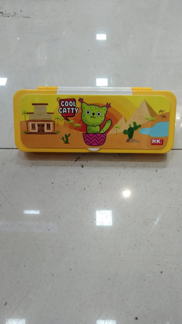 COOL CATTY PENCIL BOX 1