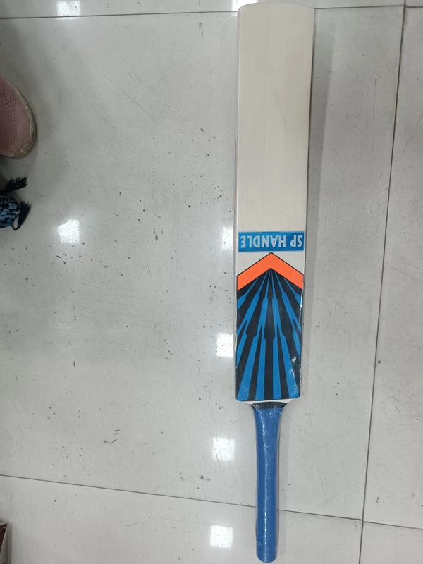 CRICKET DECO STAR NO. 8