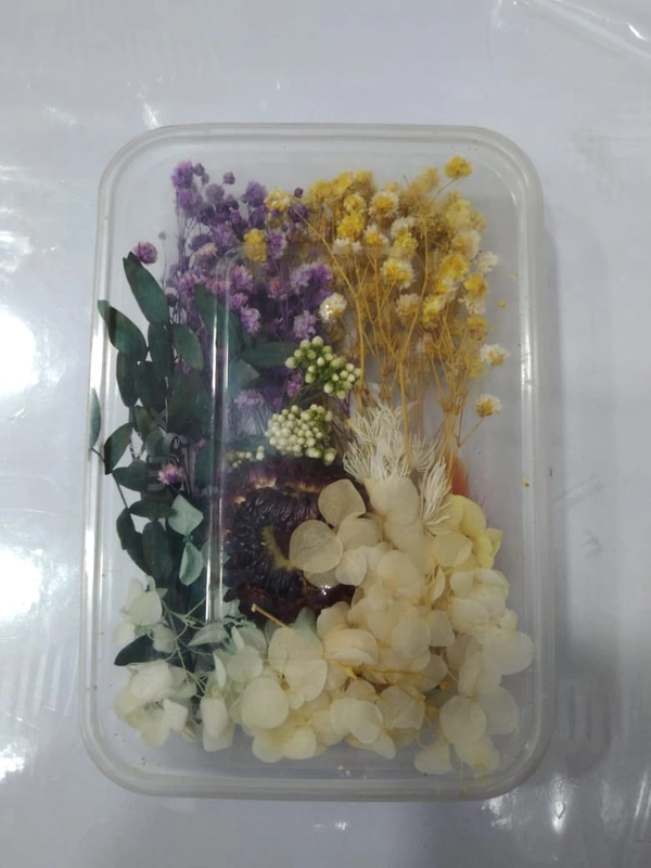 DRIED FLOWERS RESIN ART 14