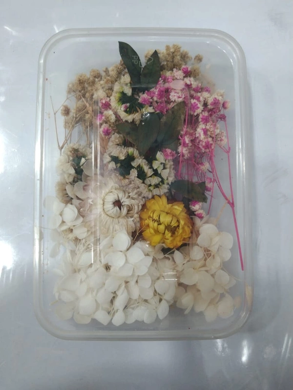DRIED FLOWERS RESIN ART 7