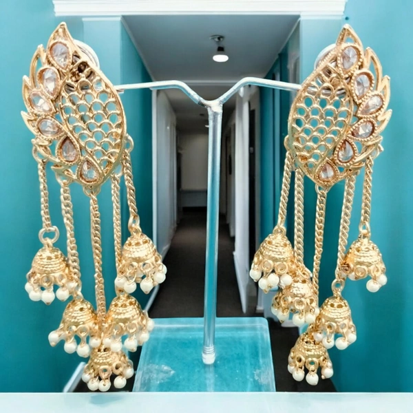 EARRINGS 127
