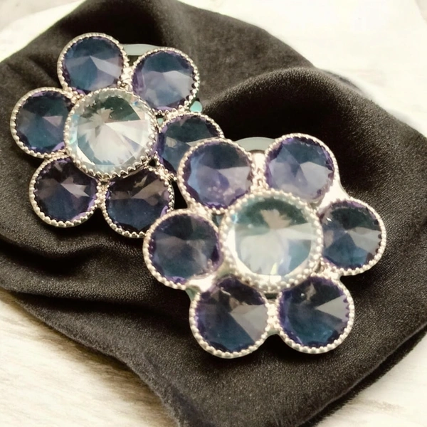 EARRINGS 141