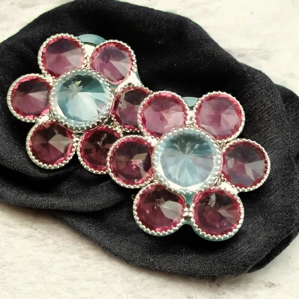 EARRINGS 145