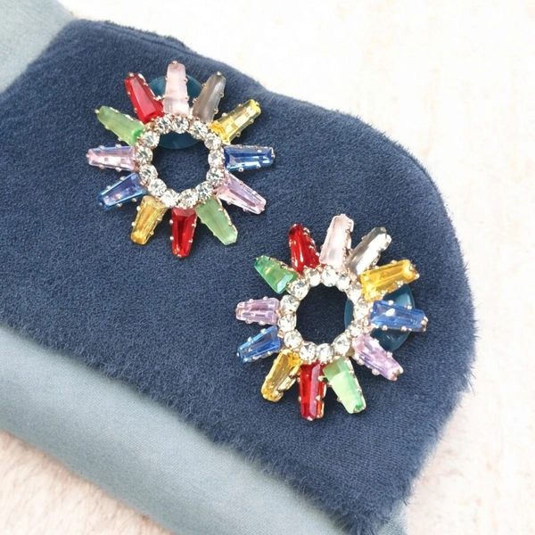 EARRINGS 153