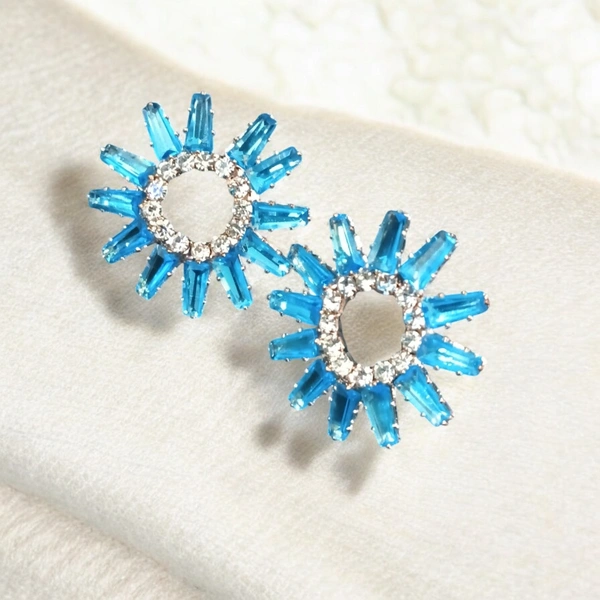 EARRINGS 157