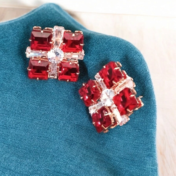 EARRINGS 159