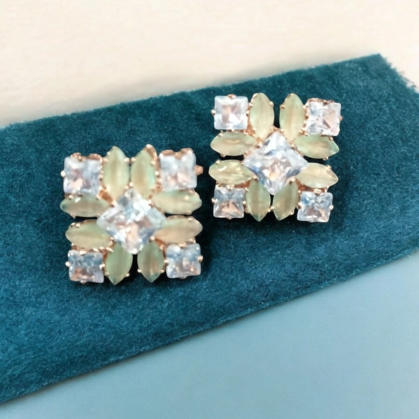 EARRINGS 163