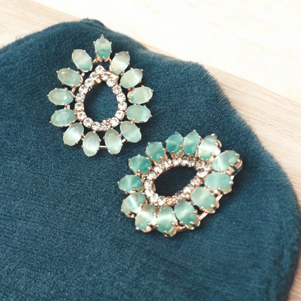 EARRINGS 168