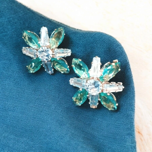 EARRINGS 175