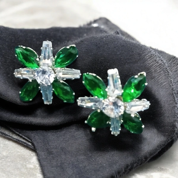 EARRINGS 182