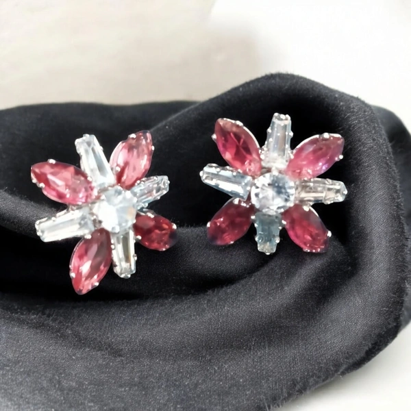 EARRINGS 187