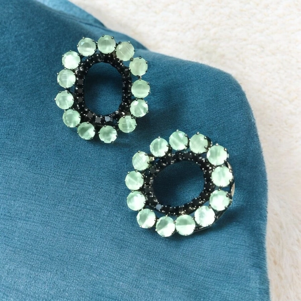 EARRINGS 194