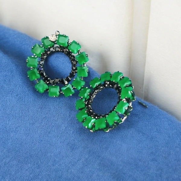 EARRINGS 198