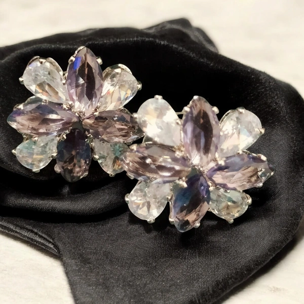EARRINGS 199