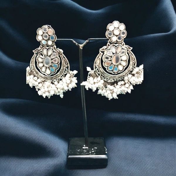 EARRINGS 20