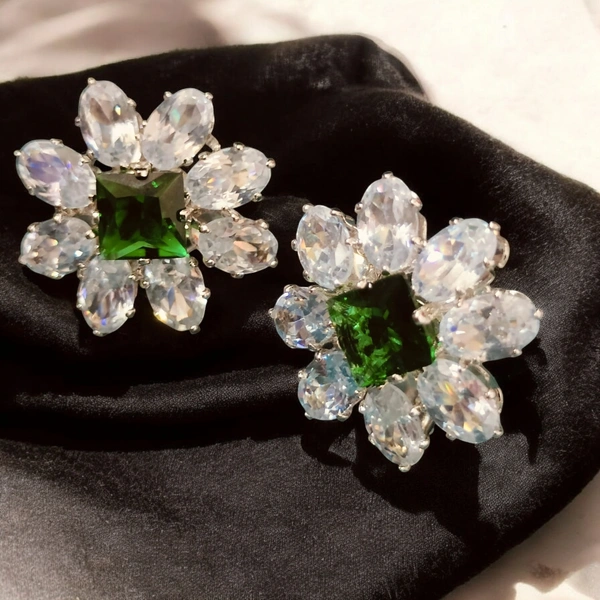 EARRINGS 213