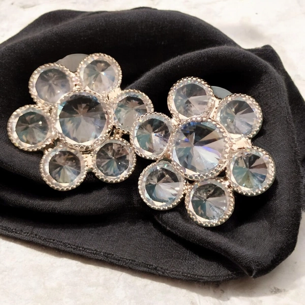EARRINGS 226