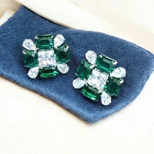 EARRINGS 229