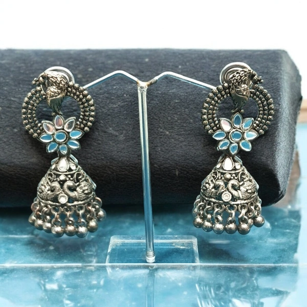 EARRINGS 23