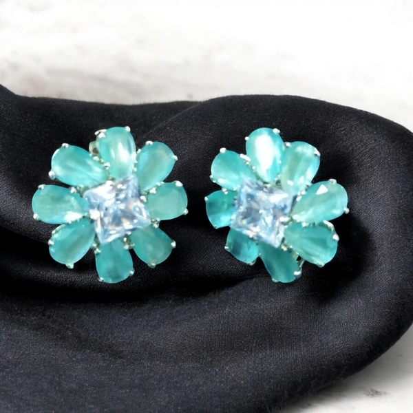 EARRINGS 235