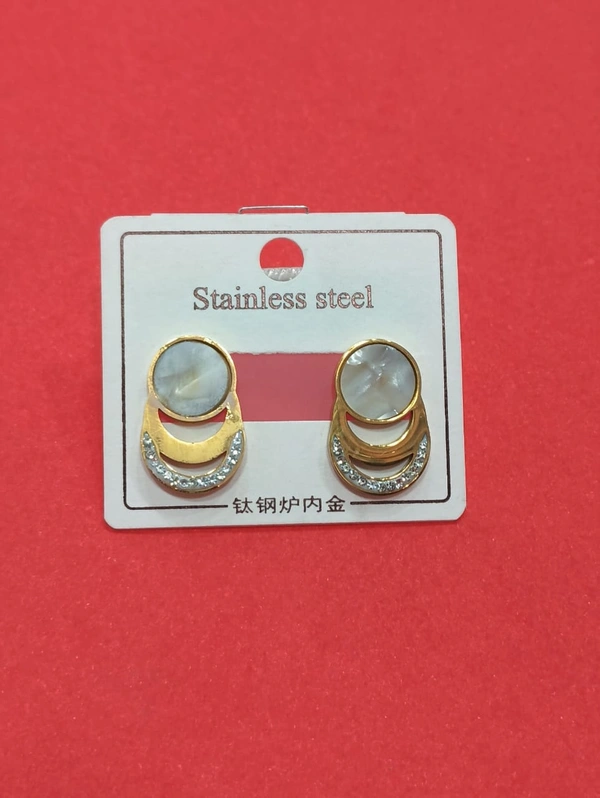 EARRINGS 256