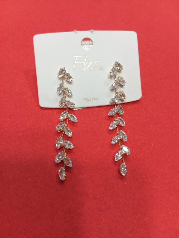 EARRINGS 274