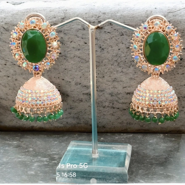 EARRINGS 37