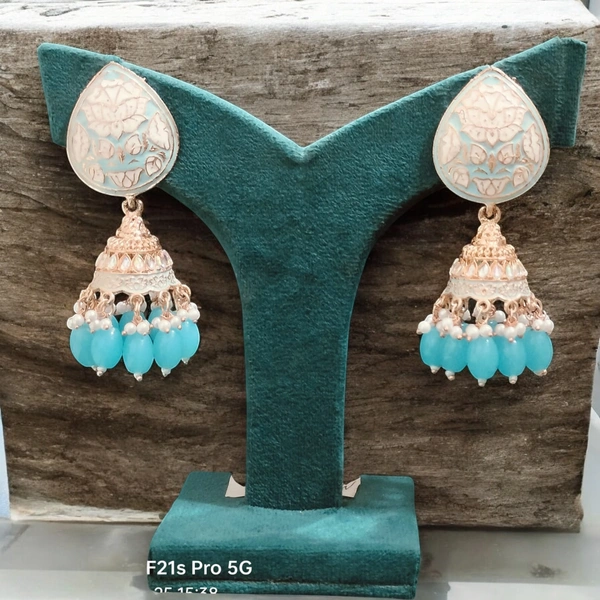 EARRINGS 63