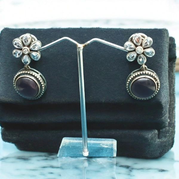 EARRINGS 7
