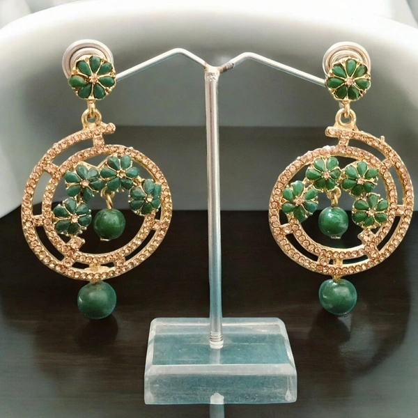 EARRINGS 71