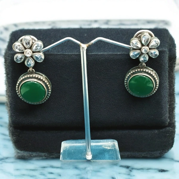 EARRINGS 8