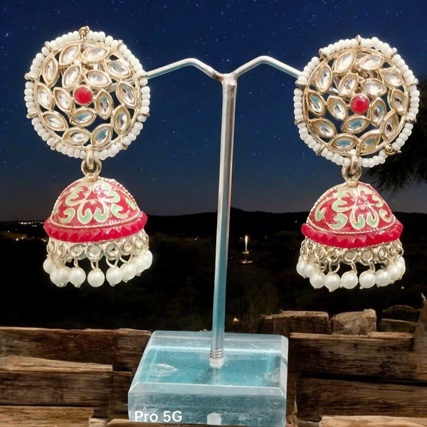 EARRINGS 83